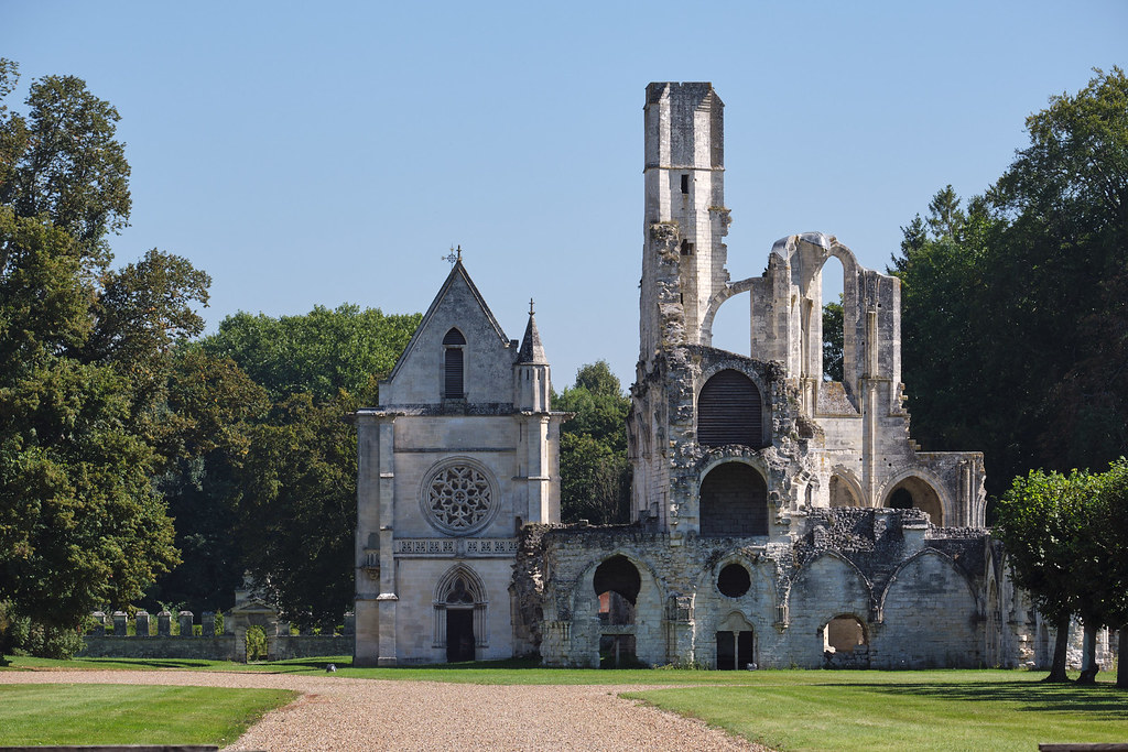 Abbaye Royale de Chaalis: un trésor national en course pour devenir le monument préféré des Français en 2023