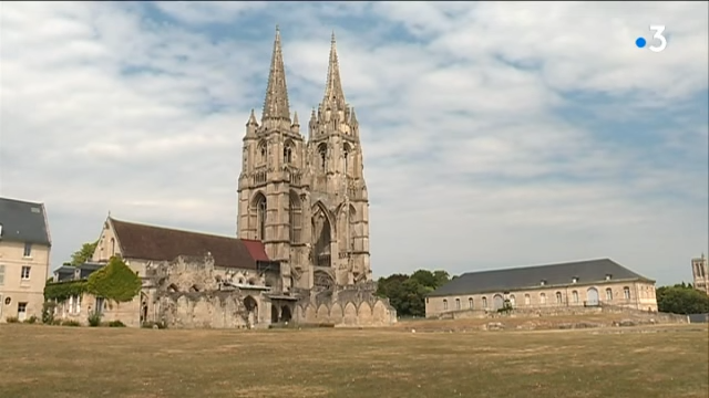 L'Abbaye Saint-Jean-des-Vignes de Soissons : Un Épicentre Culturel Estival